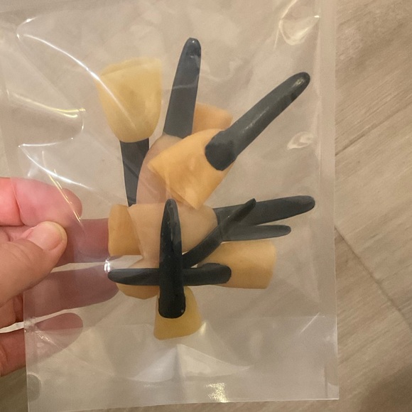 Long black nails fingertips Spirit Halloween Goth Grunge Halloween Party - Picture 9 of 9